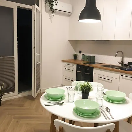 Przy Dworcu Old Town Appartement