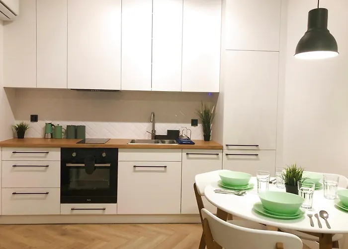 Przy Dworcu Old Town