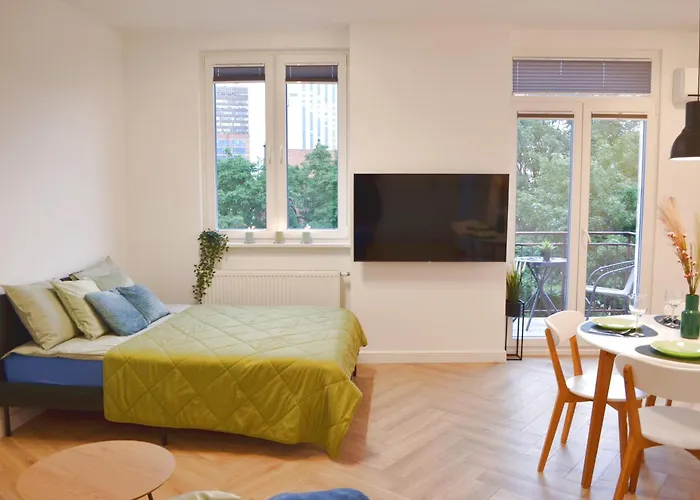 Przy Dworcu Old Town Апартаменты Гданьск