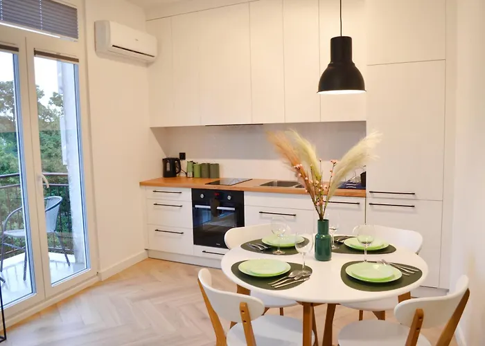 Przy Dworcu Old Town Апартаменты *