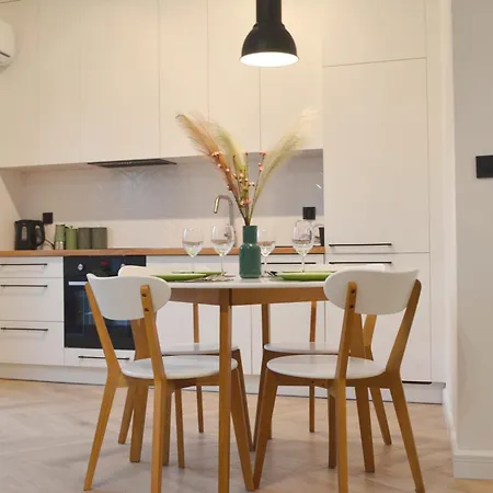 Przy Dworcu Old Town Апартаменты